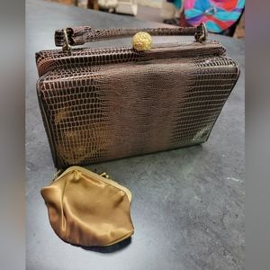 USA Made Vintage Ladies Evening Clasp Handbag